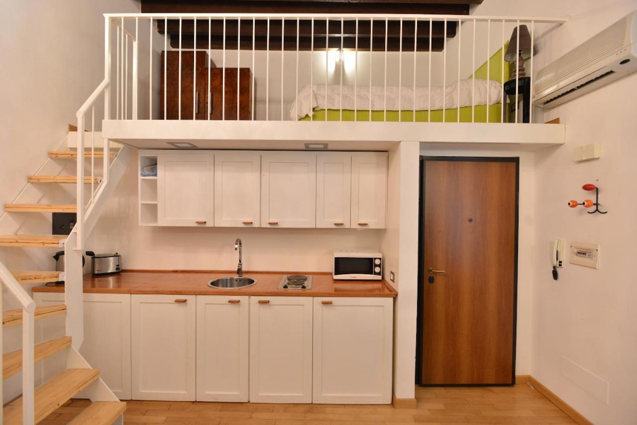 Izzhome City Center Cozy กาญารี ภายนอก รูปภาพ